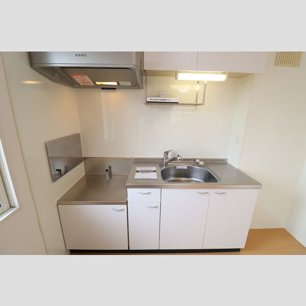 ランコントル成田 キッチン