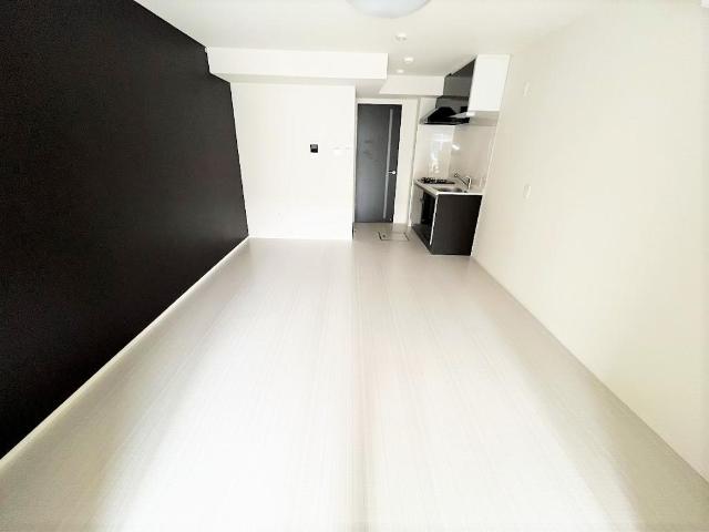 リオグランデ東戸塚102号室 リビング