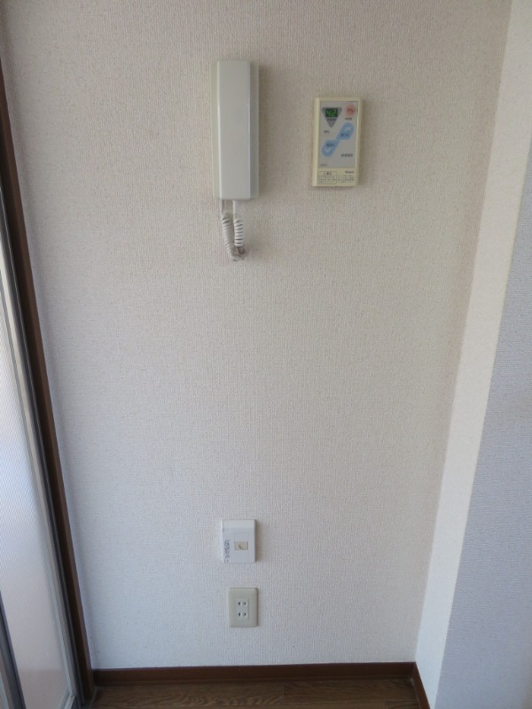 グランドール東2階 ※別号室の写真となります。