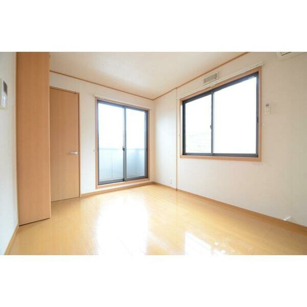 グランドウルス リビング