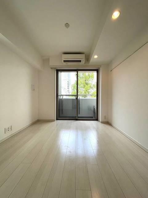 ガーラ・グランディ横濱桜木町3階 洋室