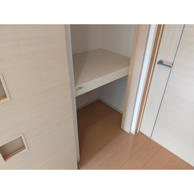 グランデ・ヒルズ 内観