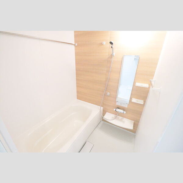 グレイス東大宮103号室 浴室換気乾燥機バスルーム