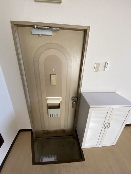 中佐津間ハイツ ※写真は別室です