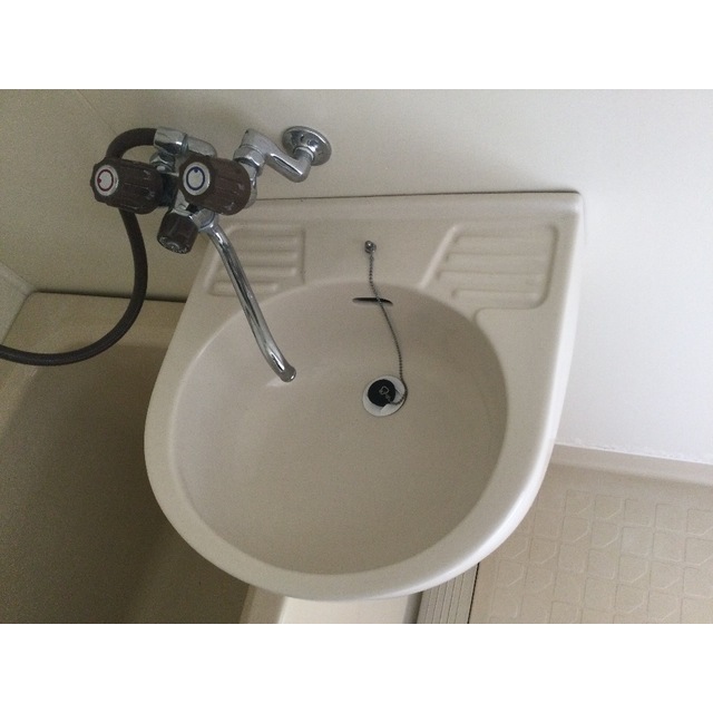 清新三興ハイツD-10号室 内観