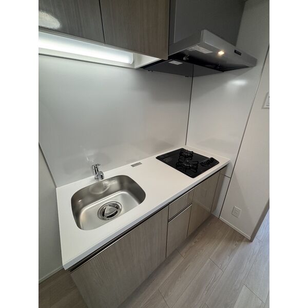 スプランディッド大島703号室 キッチン