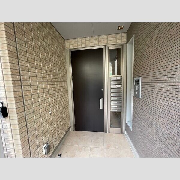 クレール エントランス