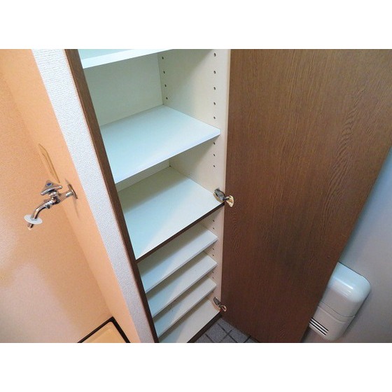 アーバンフォーレスト0102号室 シューズBOX