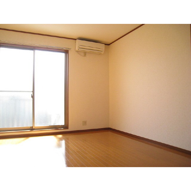 アムール Mize206号室 内観