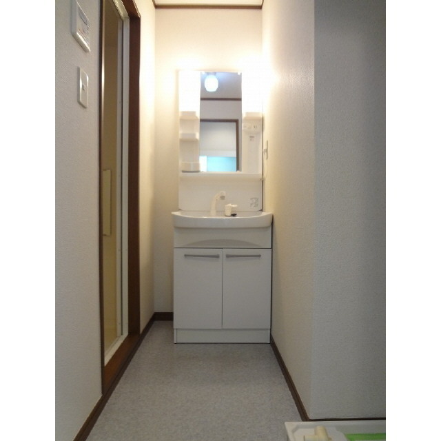 アムール ソレーユ メゾン101号室 内観