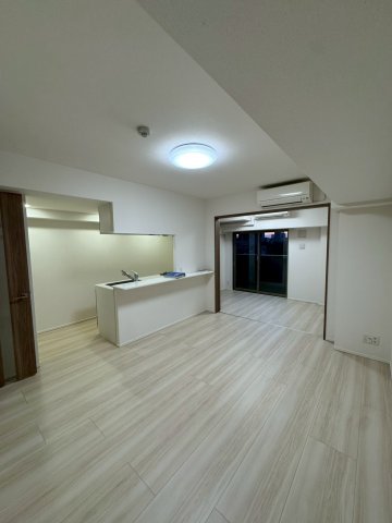 MAXIV西日暮里アレク?リアコート リビング