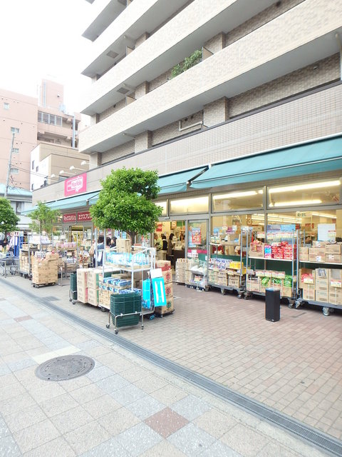 ガーラ横濱南 【デパート】マックスバリューまで195ｍ