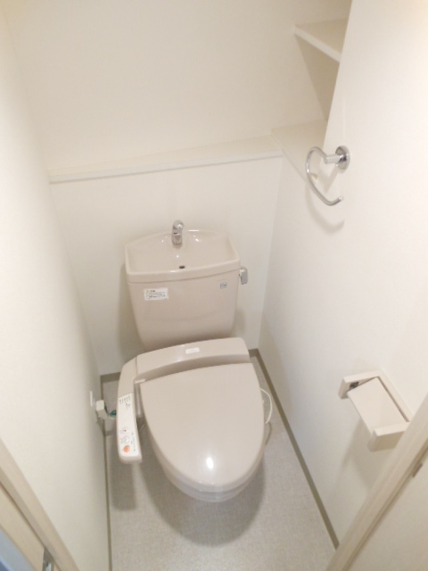 ガラ・ステージ南大塚（巣鴨駅）9階 落ち着いた色調のトイレです