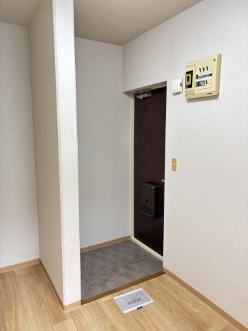 ロックハイツ 玄関