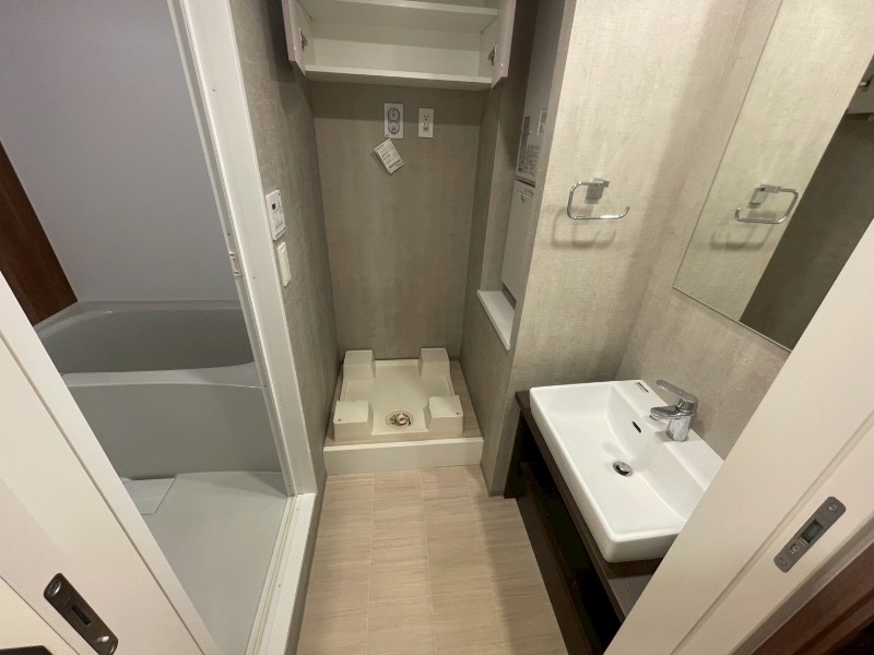 CREALpremier笹塚4階 室内洗濯機置場