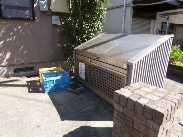 エトワール徳丸1階 部屋その他