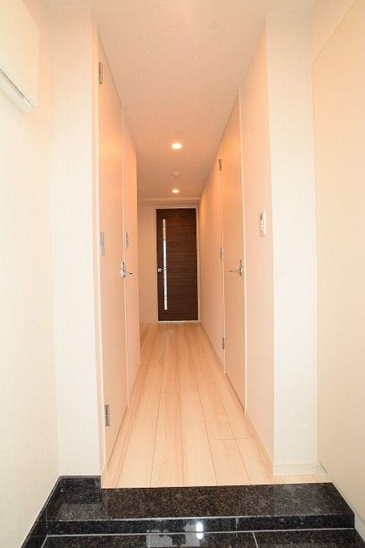 グランドコンシェルジュ菊川4階 玄関