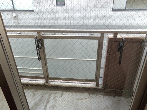 コート新橋 バルコニー　※2014年6月撮影