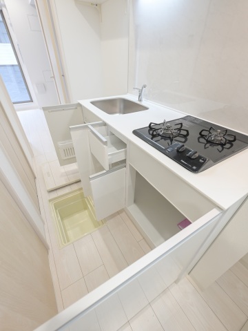 スカイルーチェ川口芝中田104号室 キッチン
