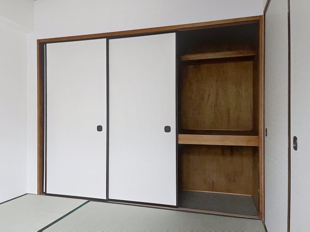 エーデルハイム１５５ 収納