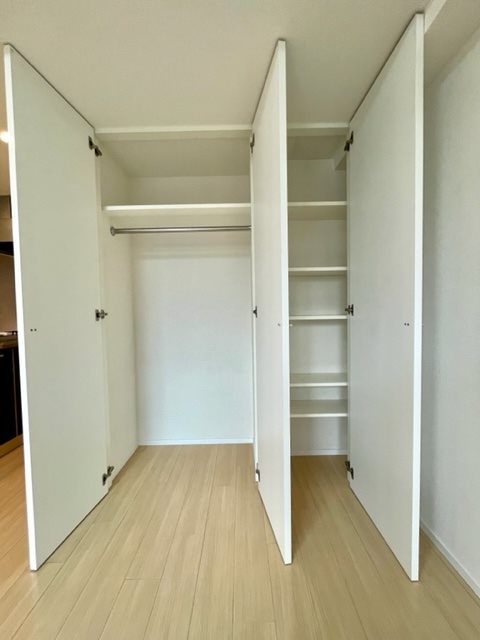レジディア錦糸町Ⅱ3階 収納