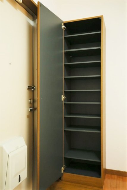 ＯＺ弐番街 靴入