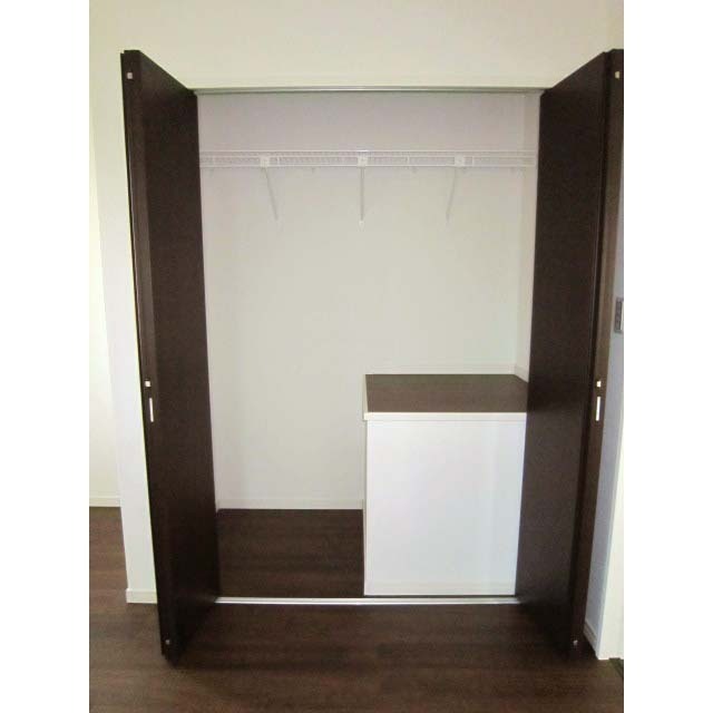 ソレイユ深沢B号室 各洋室にクローゼット