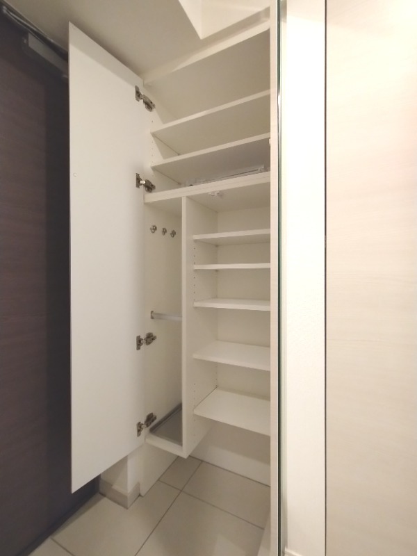 クレイシア両国レジェール 収納