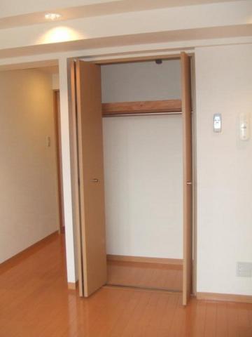 ＲｏｃｋＰｏｉｎｔ２１0305号室 収納