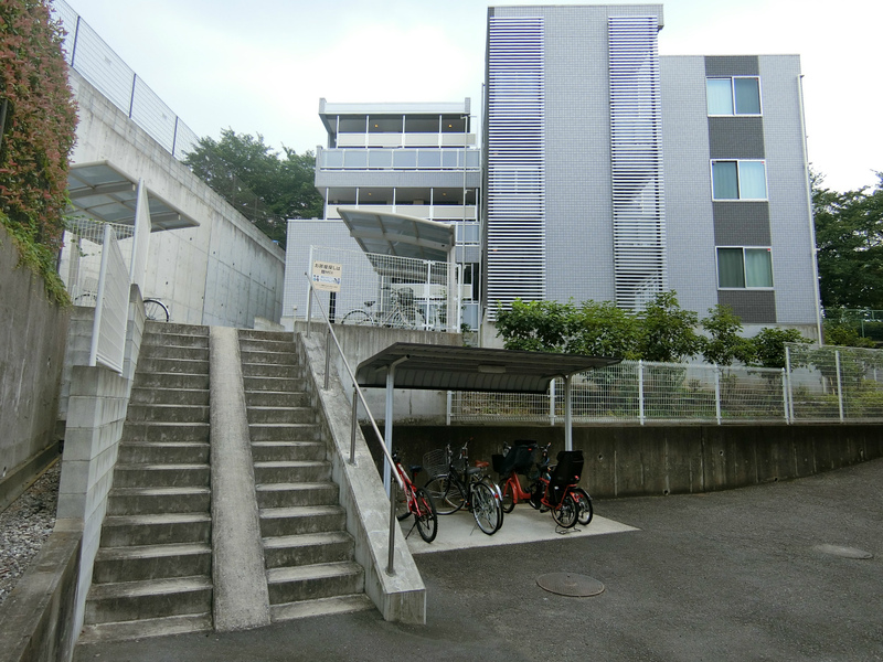 リブリ・宮崎台1階 外観