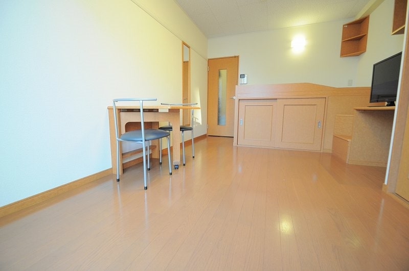 レオパレス栄Ｂ リビング