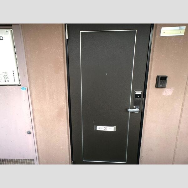 Jupiter 玄関(外側)