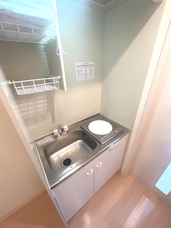 アザーレ・ランド前 掃除がしやすいIHコンロ