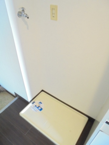 スカイコート池袋4 洗濯機置場