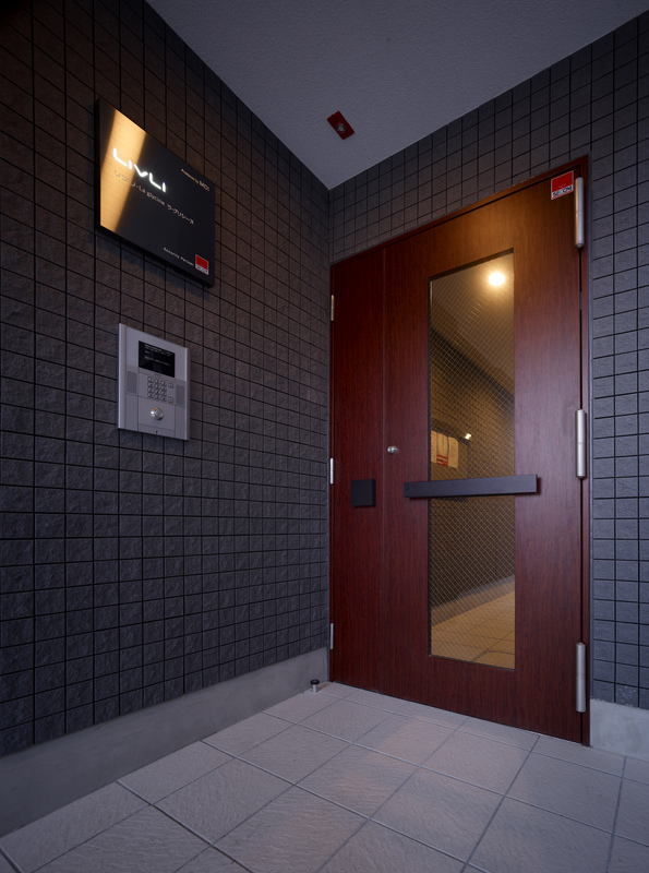 リブリ・La glycine4階 エントランス