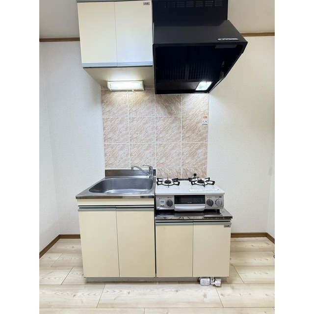 シージョイⅡ101号室 キッチン