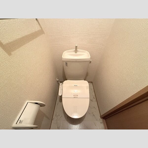 プリモ西白井　D棟101号室 トイレ