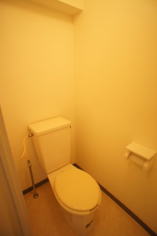 幕張台ハイランド0204号室 トイレ
