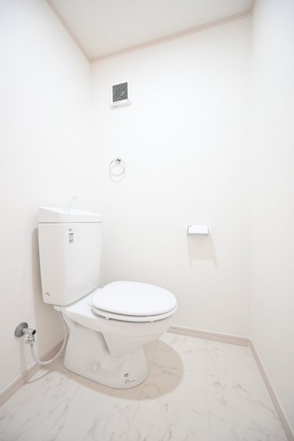 ＡＰＴ西新井3階 トイレ