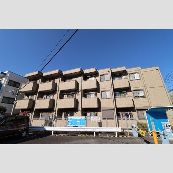 KーFLATSの外観画像