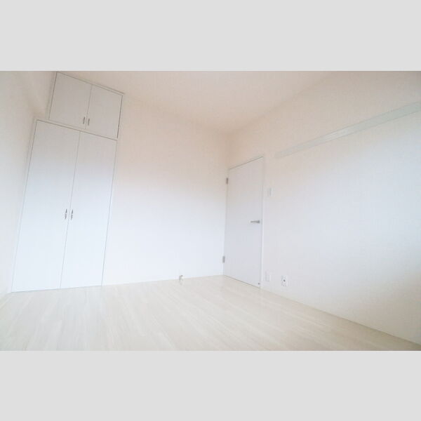 メゾンアルテミス203号室 洋5帖