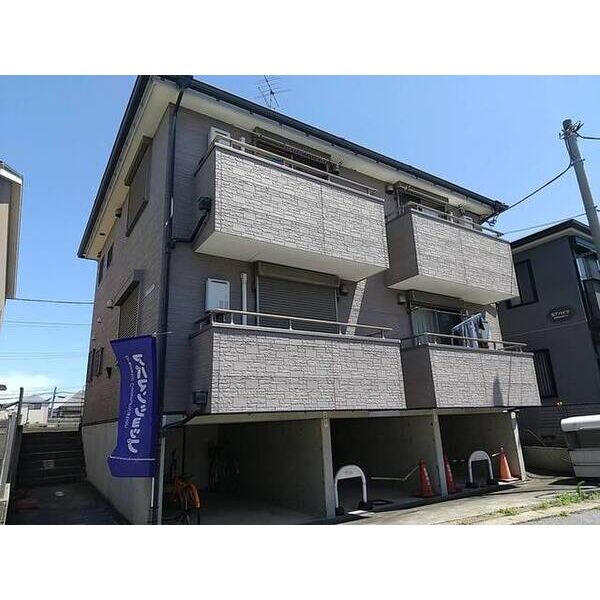 サープラス 外観