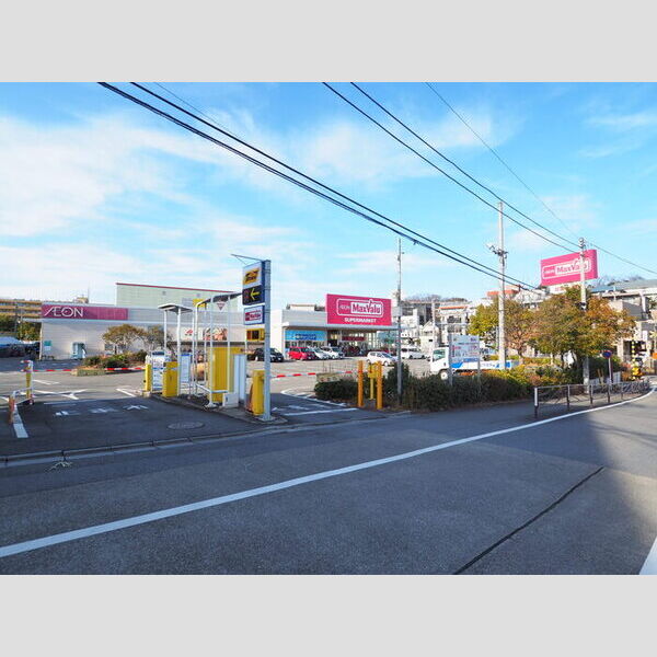カーサ津田山201号室 マックスバリュ津田山店