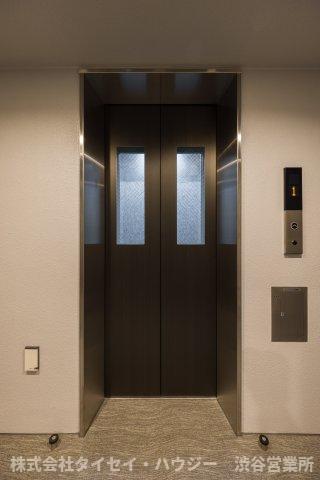 デュオメゾン笹塚ウエスト0401号室 エレベーター