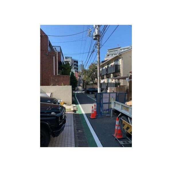 ガゾネサンス101号室 周辺