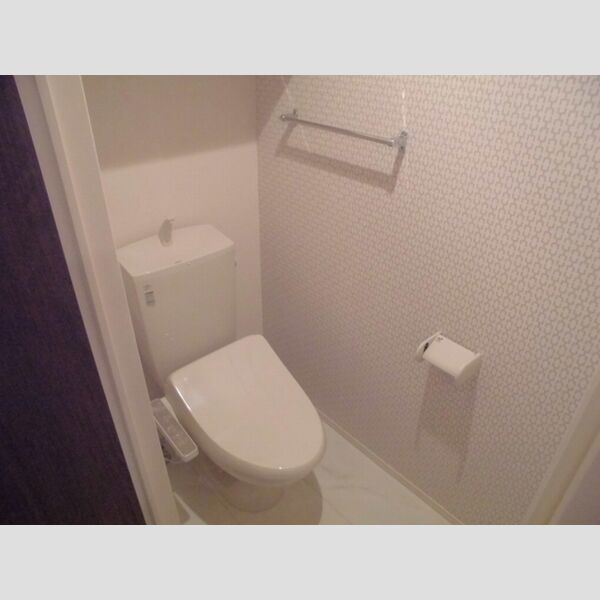 グランフォルト高砂201号室 温水洗浄暖房便座