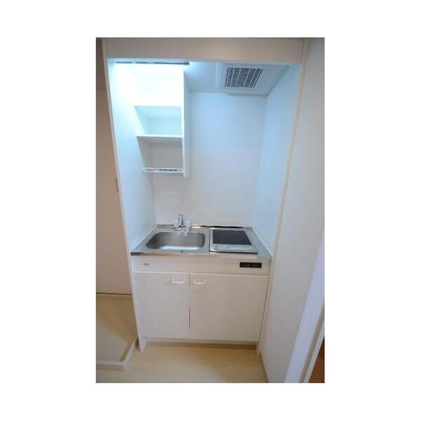 メゾンド・ウィスタリア キッチン