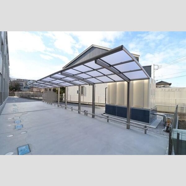 D-room Flower 駐輪場