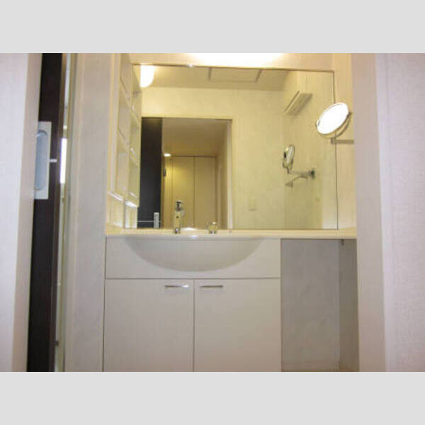 コンフォール八幡 洗面室201