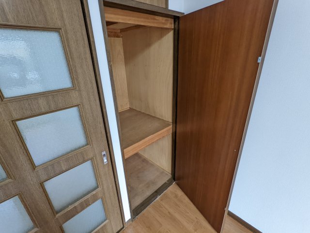 榎本ハイデンス 収納